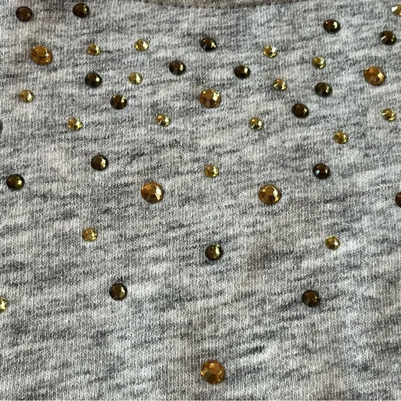 Rhinestone sweatshirt (13/14)
Heather oatmeal/grey - Picture 5 of 10